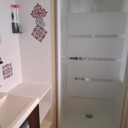 Mobil-home مكان تخييم