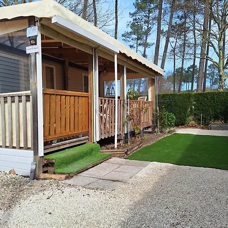 Mobil-home مكان تخييم Bias (Lot-et-Garonne)